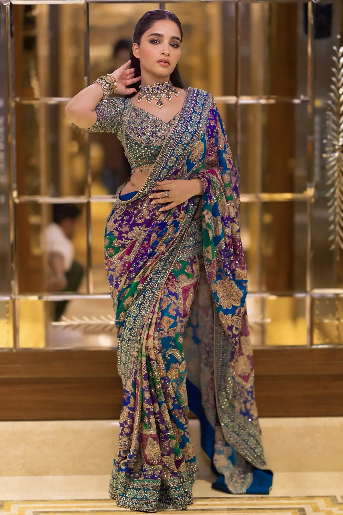 actress-vishakha-dhiman-slays-in-samyakks-multicolor-crepe-printed-designer-saree-with-embroidered-readymade-blouse-sr27805